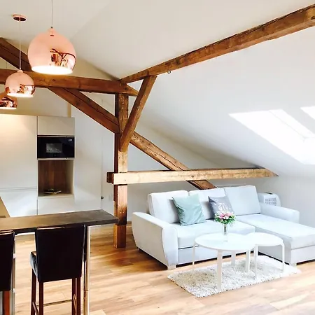 Charming Loft Apartman *