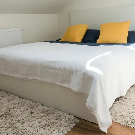 Charming Loft Apartman Prague
